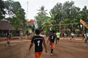 Partai Final : Tim Kemejing (0) vs (2) Tim Pundung